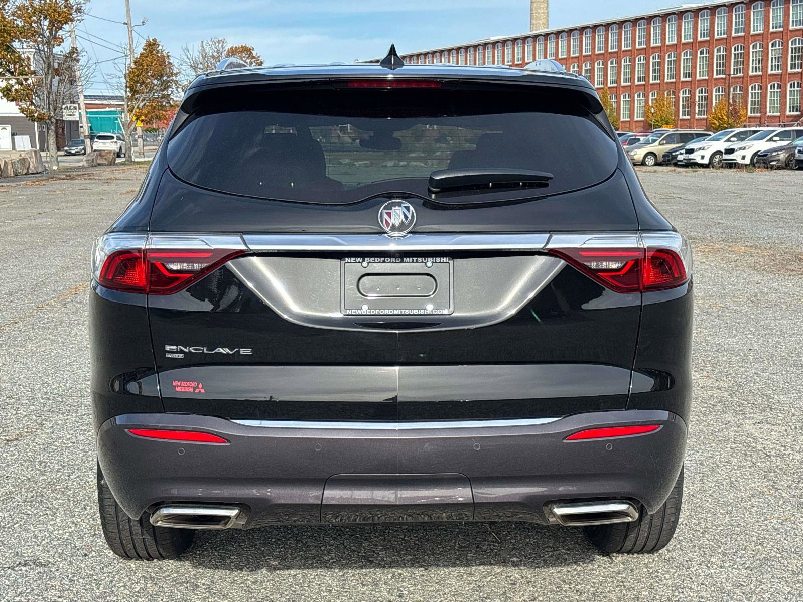 Used 2022 Buick Enclave Essence w/ Experience Buick Package AWD/4WD image 4