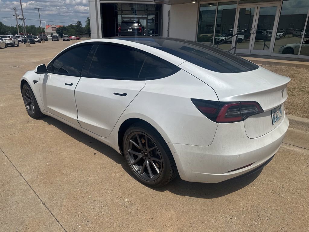 Used 2022 Tesla Model 3 RWD image 5