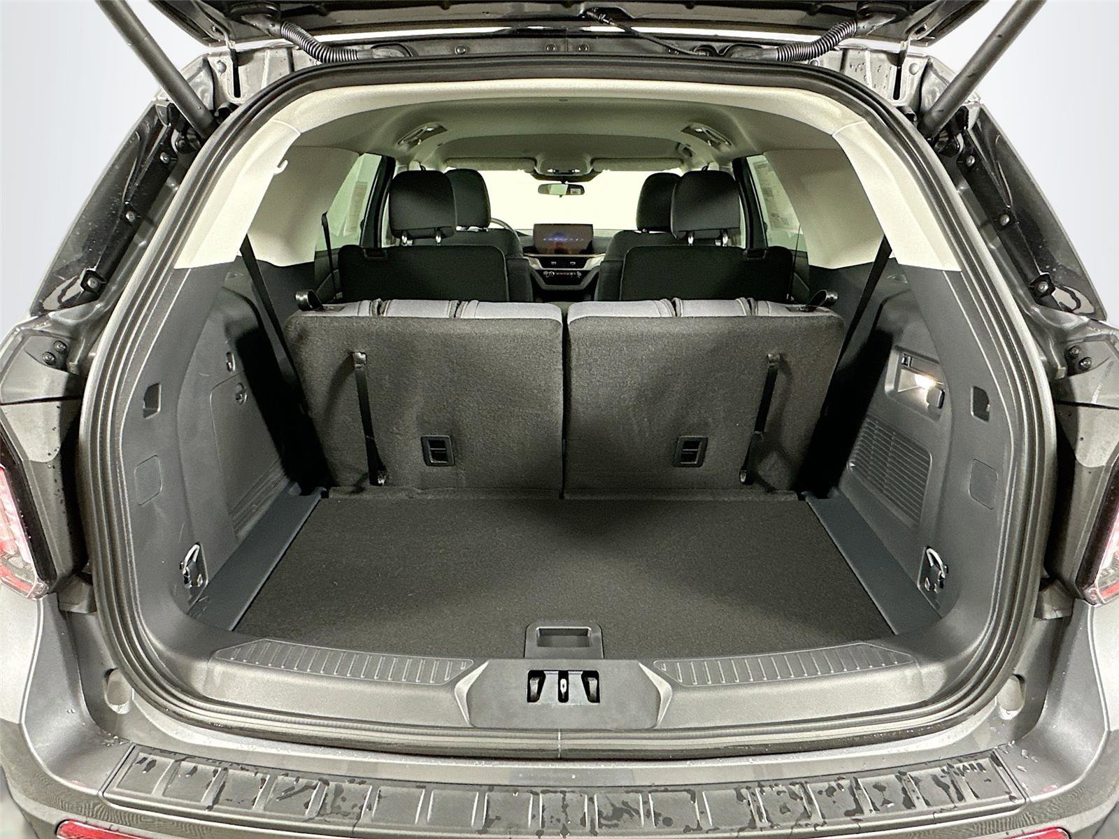 New 2026 Ford Explorer Active image 24