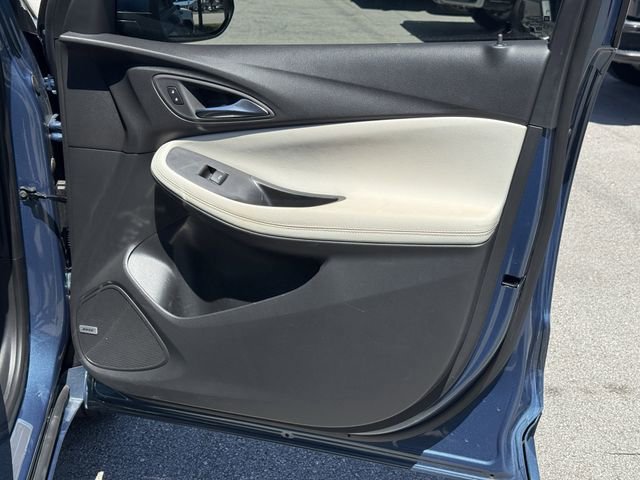 Used 2024 Buick Encore GX Avenir w/ Avenir Technology Package image 37