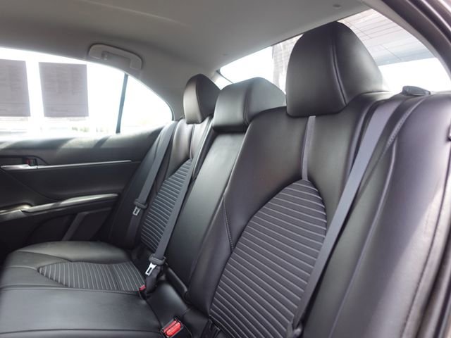 Used 2022 Toyota Camry SE w/ Convenience Package FWD image 24