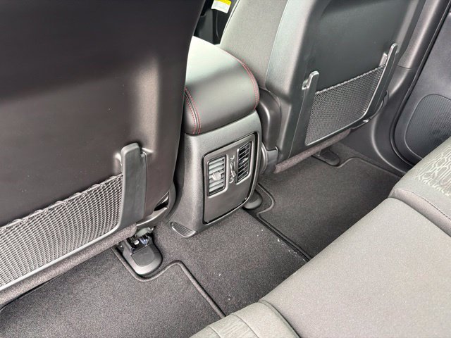 New 2026 Dodge Durango GT w/ Blacktop Package AWD/4WD image 8