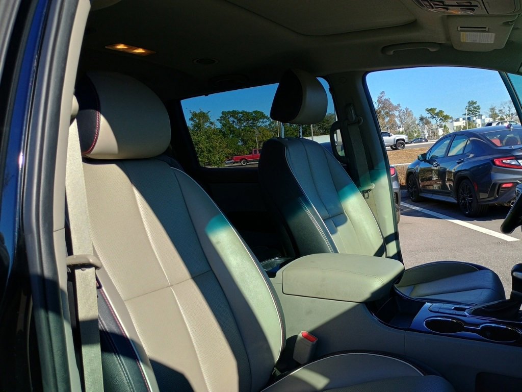 Used 2020 Kia Sedona EX w/ EX Premium Package image 24