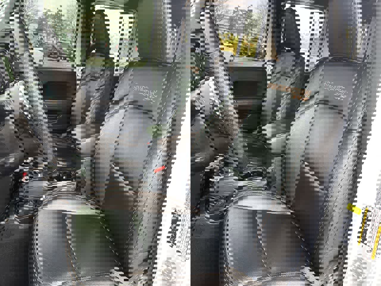 Used 2021 Jeep Wrangler Unlimited Rubicon w/ Trailer Tow Package image 12