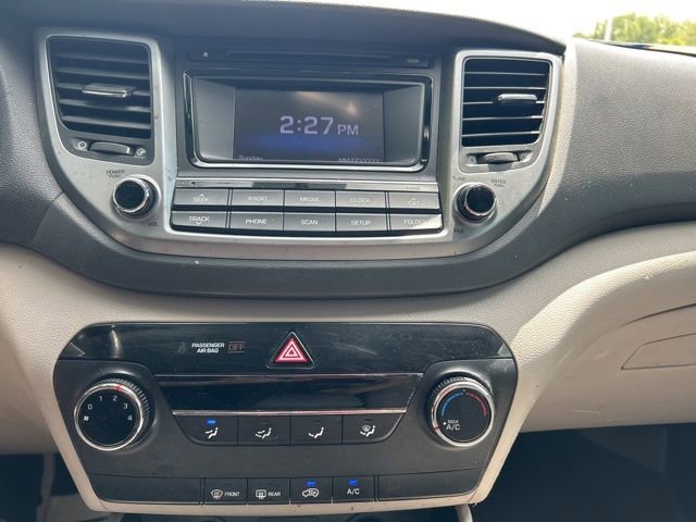 Used 2016 Hyundai Tucson SE w/ Option Group 02 FWD image 20