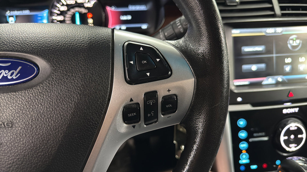 Used 2014 Ford Edge Limited image 24