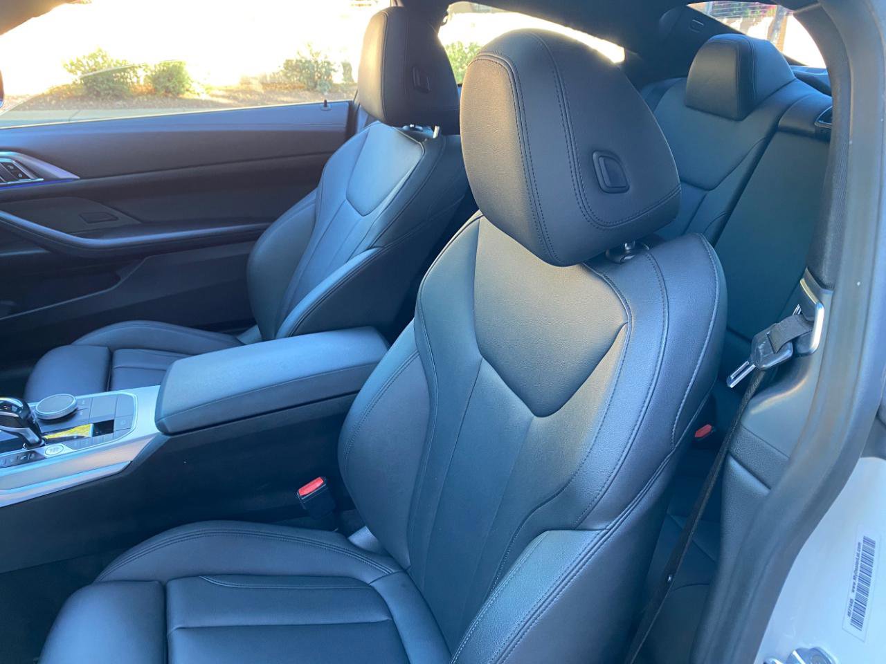 Used 2021 BMW 430i Coupe w/ M Sport Package image 27