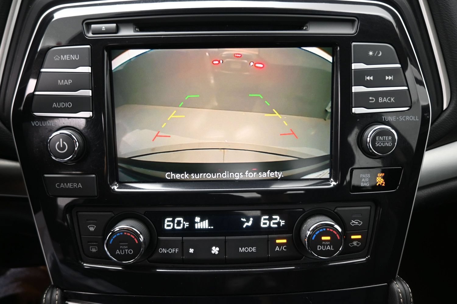 Used 2023 Nissan Maxima SV w/ Floor Mat Group FWD image 3