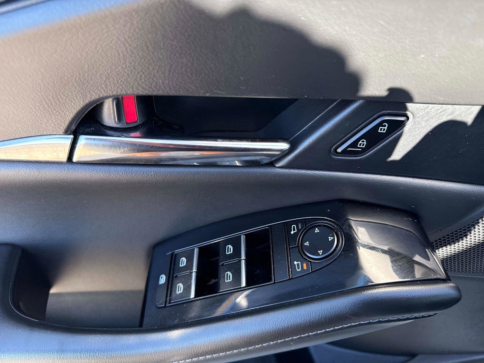 Certified 2025 MAZDA CX-30 AWD 2.5 S w/ Preferred Package image 21