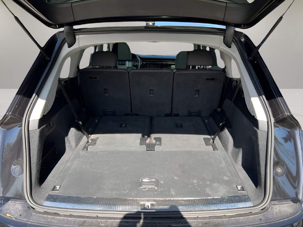 Used 2020 Audi Q7 2.0T Premium AWD/4WD image 10