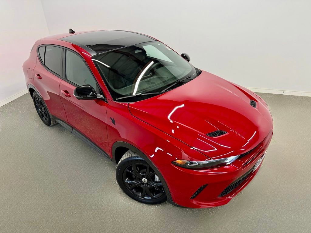 Used 2024 Dodge Hornet R/T Plus w/ Tech Pack Plus w/o Parking image 1