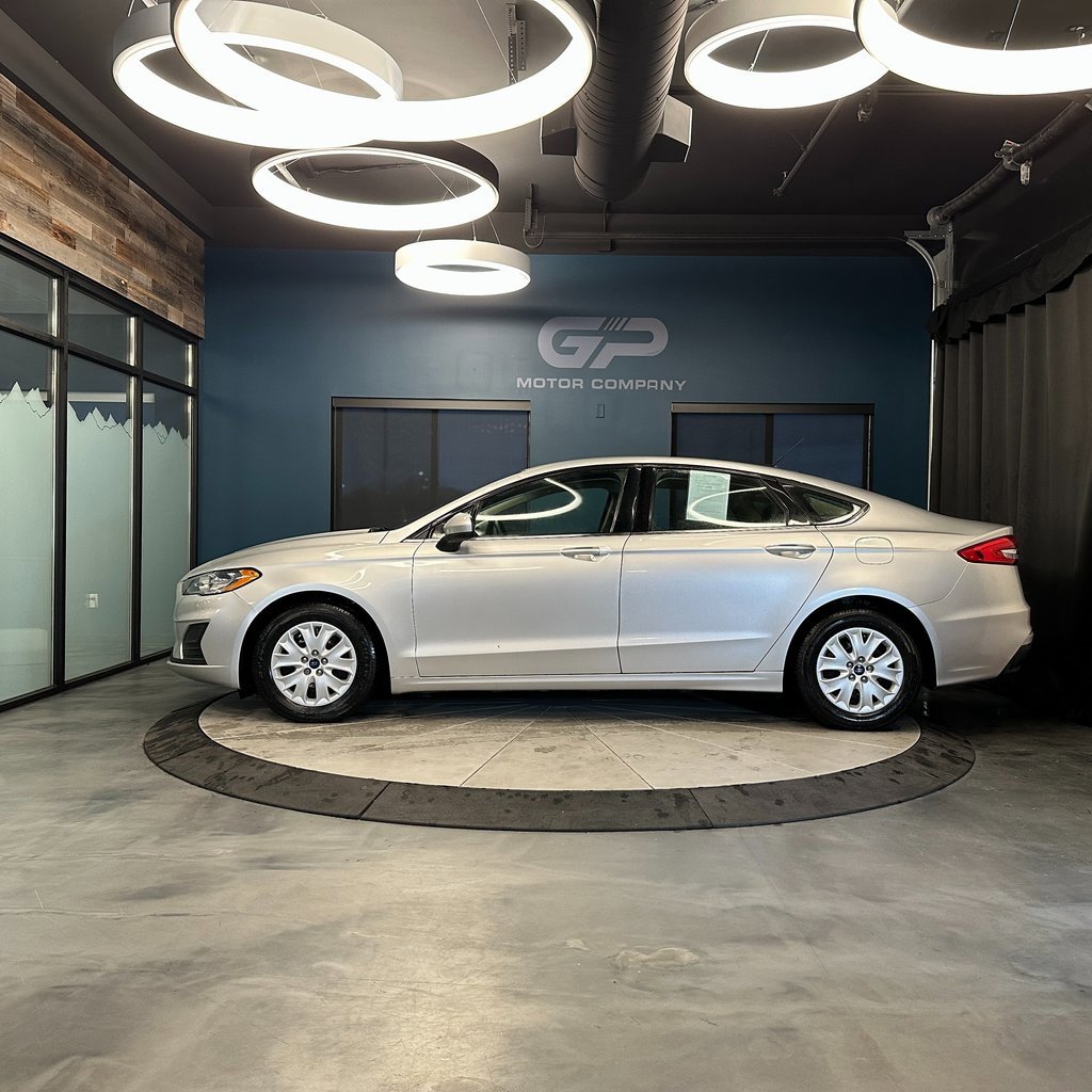 Used 2019 Ford Fusion S image 6
