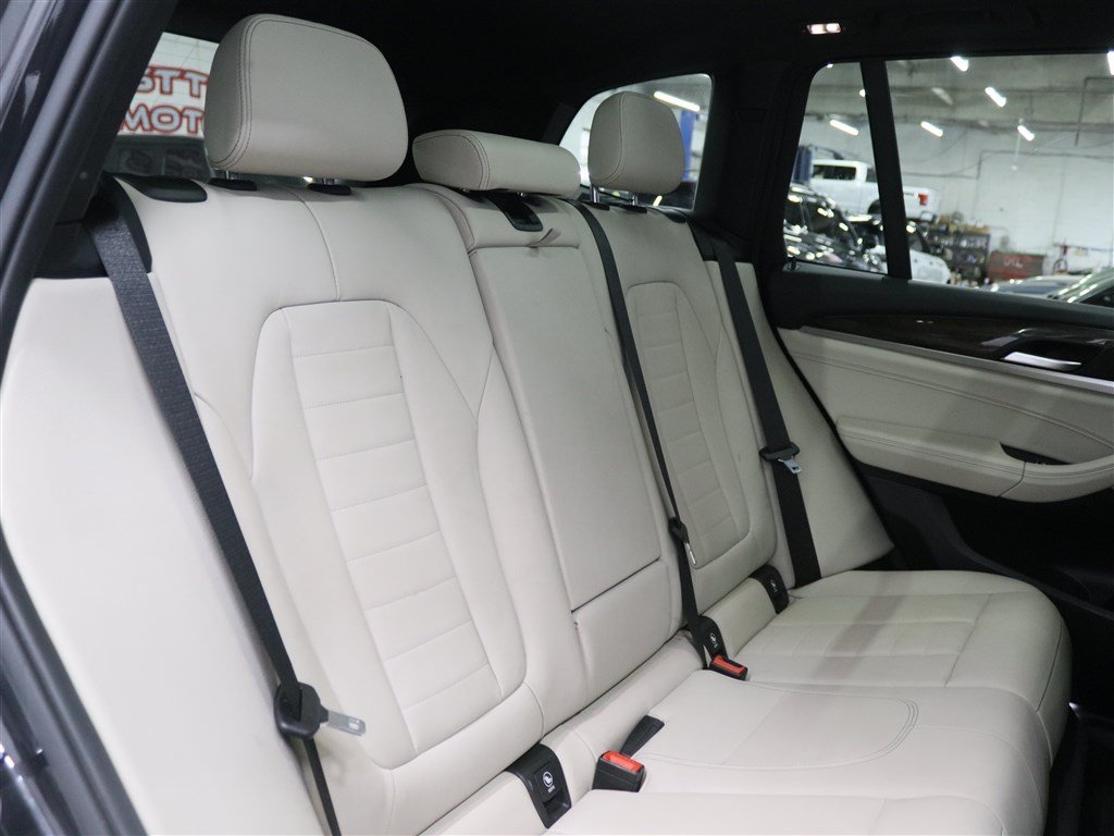 Used 2018 BMW X3 xDrive30i AWD/4WD image 19