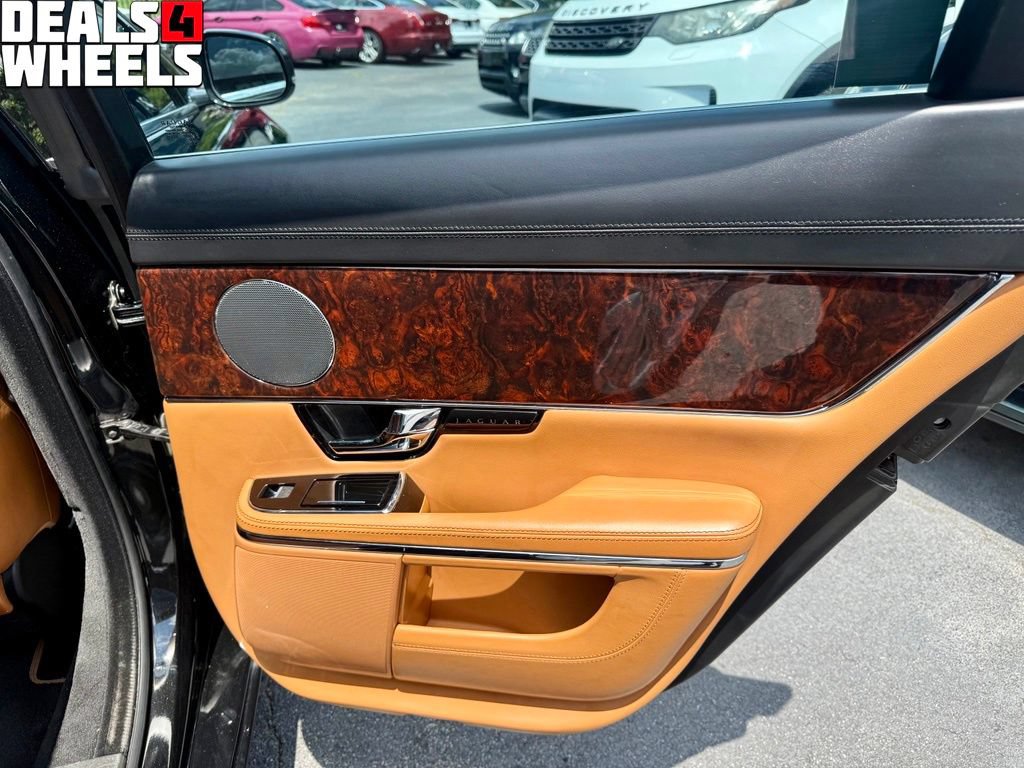 Used 2012 Jaguar XJ RWD image 30