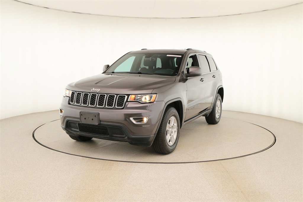 Used 2017 Jeep Grand Cherokee Laredo w/ Quick Order Package 23E image 12