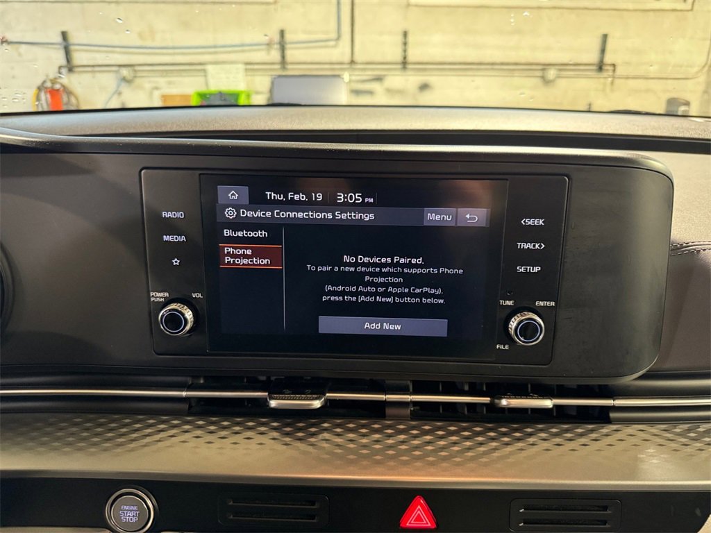 Certified 2024 Kia Carnival LX image 19