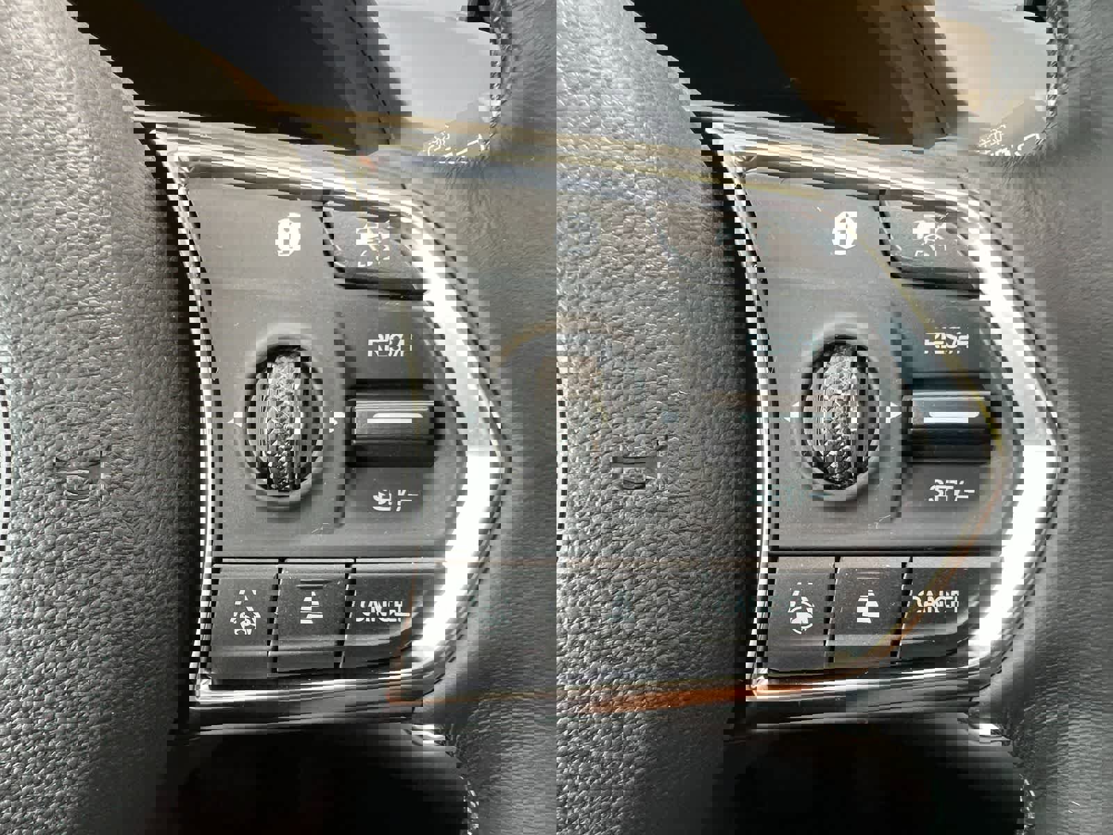 Used 2025 Acura RDX SH-AWD w/ Advance Package image 21