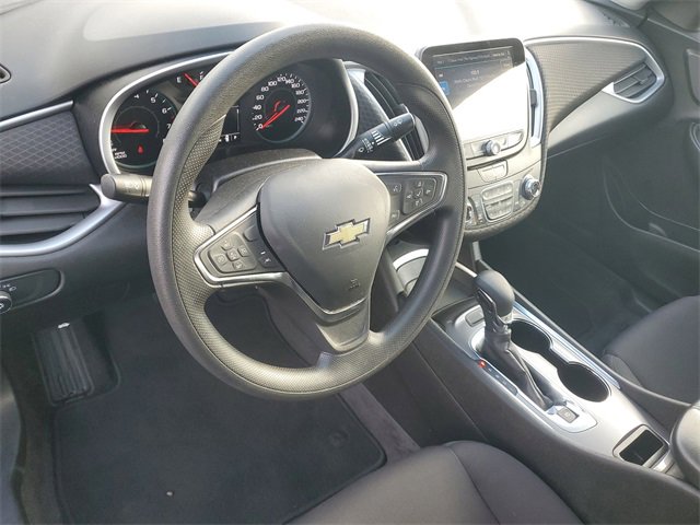 Used 2023 Chevrolet Malibu LT image 17