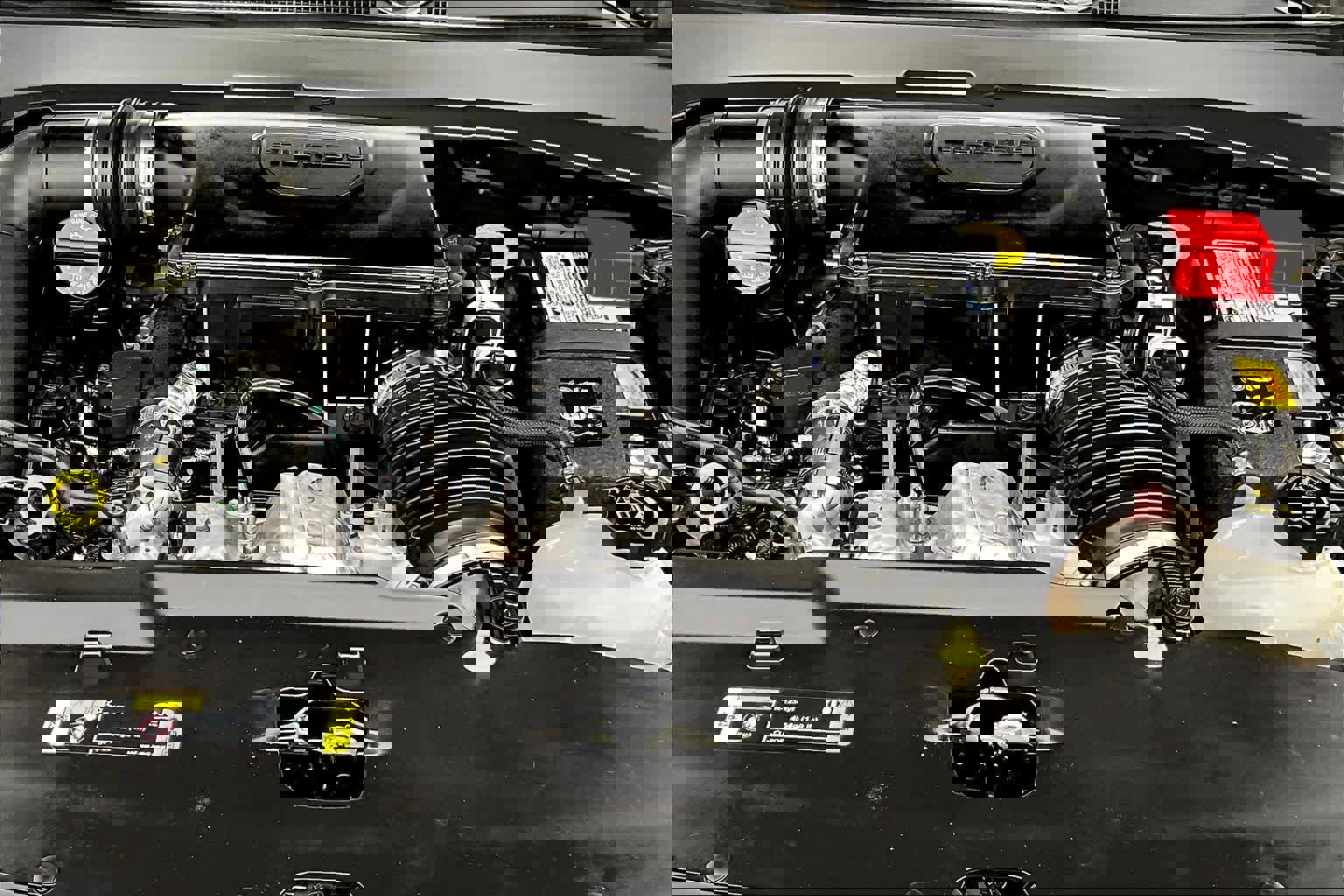 Used 2024 Jeep Compass Latitude image 9