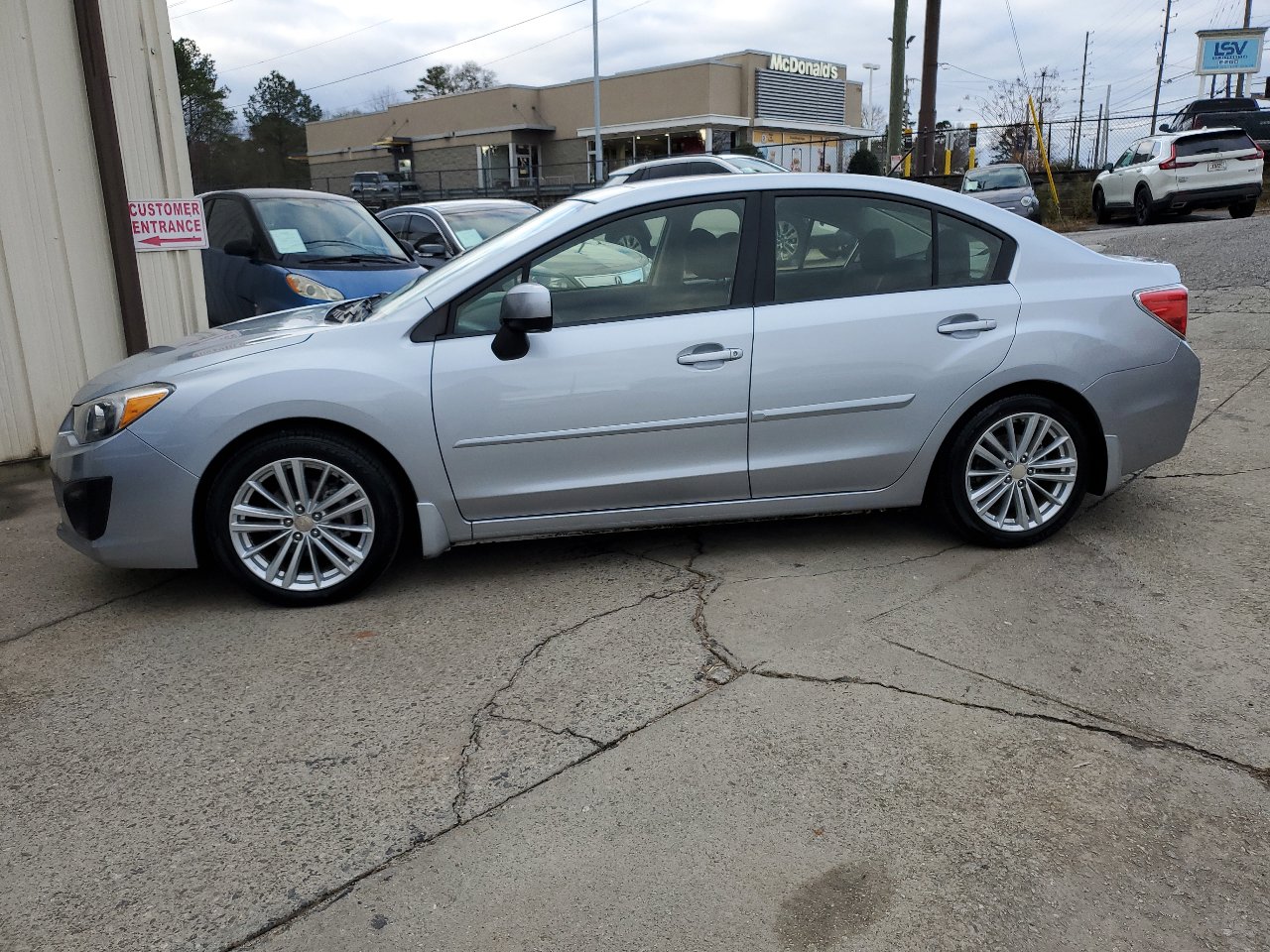 Used 2014 Subaru Impreza 2.0i Premium image 6