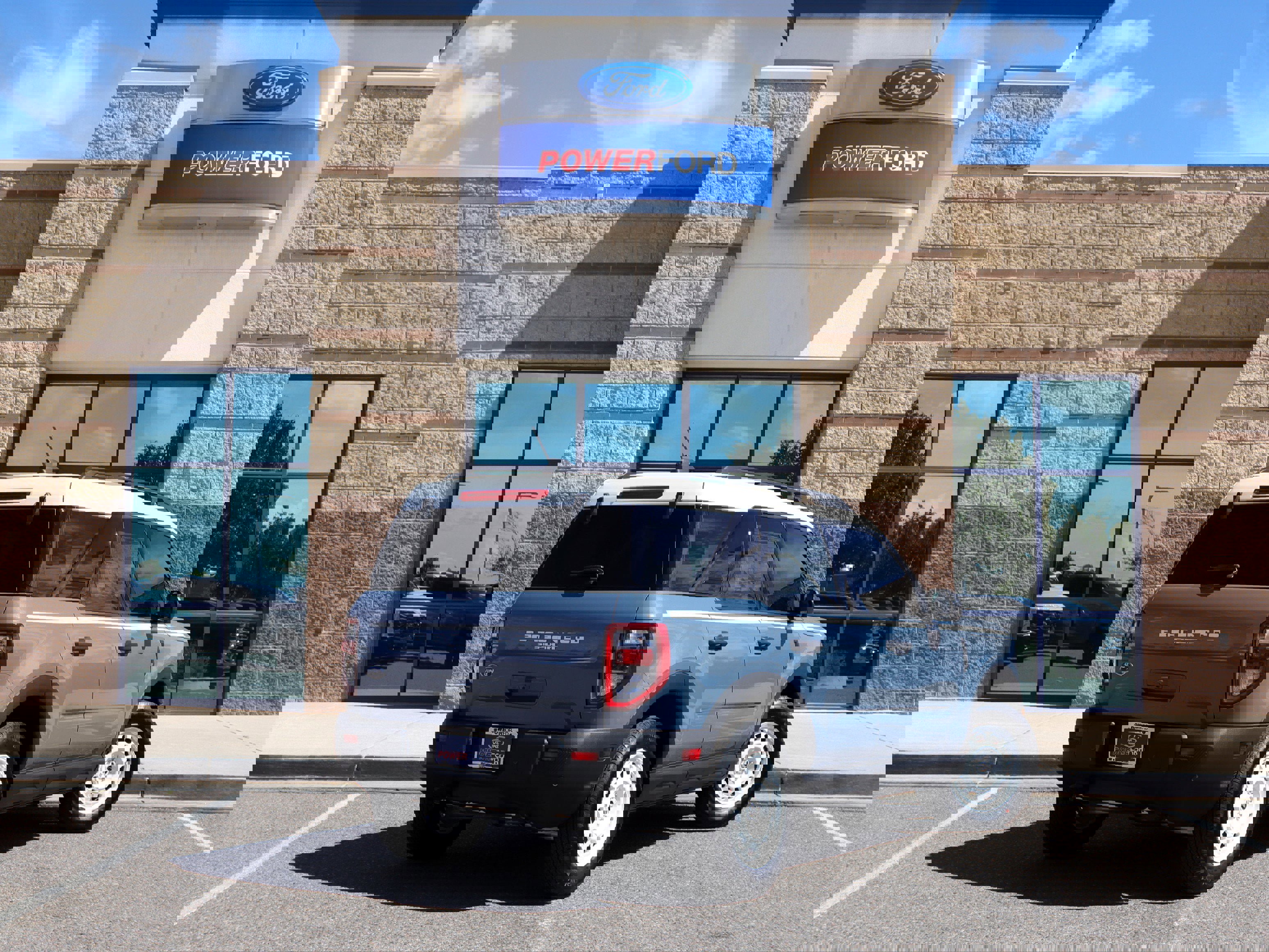New 2025 Ford Bronco Sport Heritage w/ Convenience Package image 6