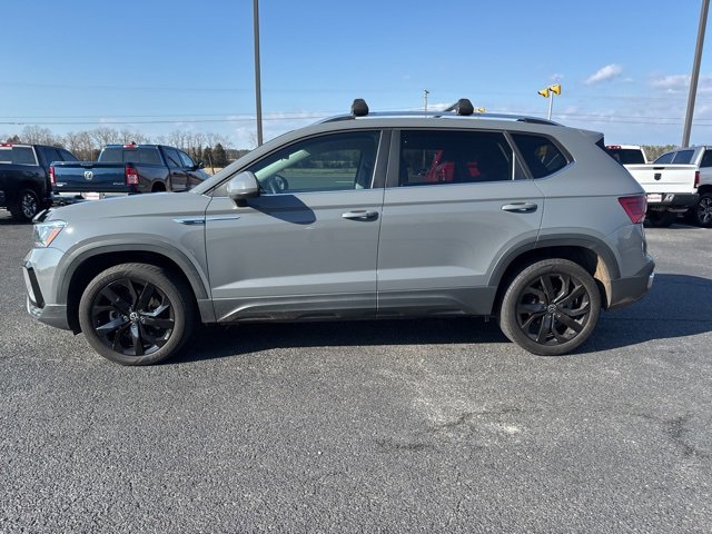 Used 2022 Volkswagen Taos SE image 11