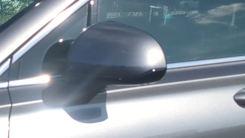 Used 2019 Hyundai Santa Fe SEL FWD image 27