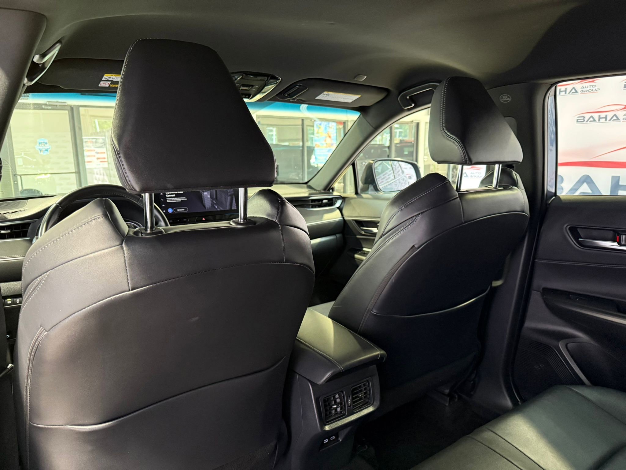 Used 2023 Toyota Venza XLE AWD/4WD image 59