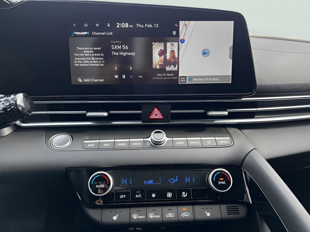 Used 2025 Hyundai Elantra SEL w/ Cargo Package image 28