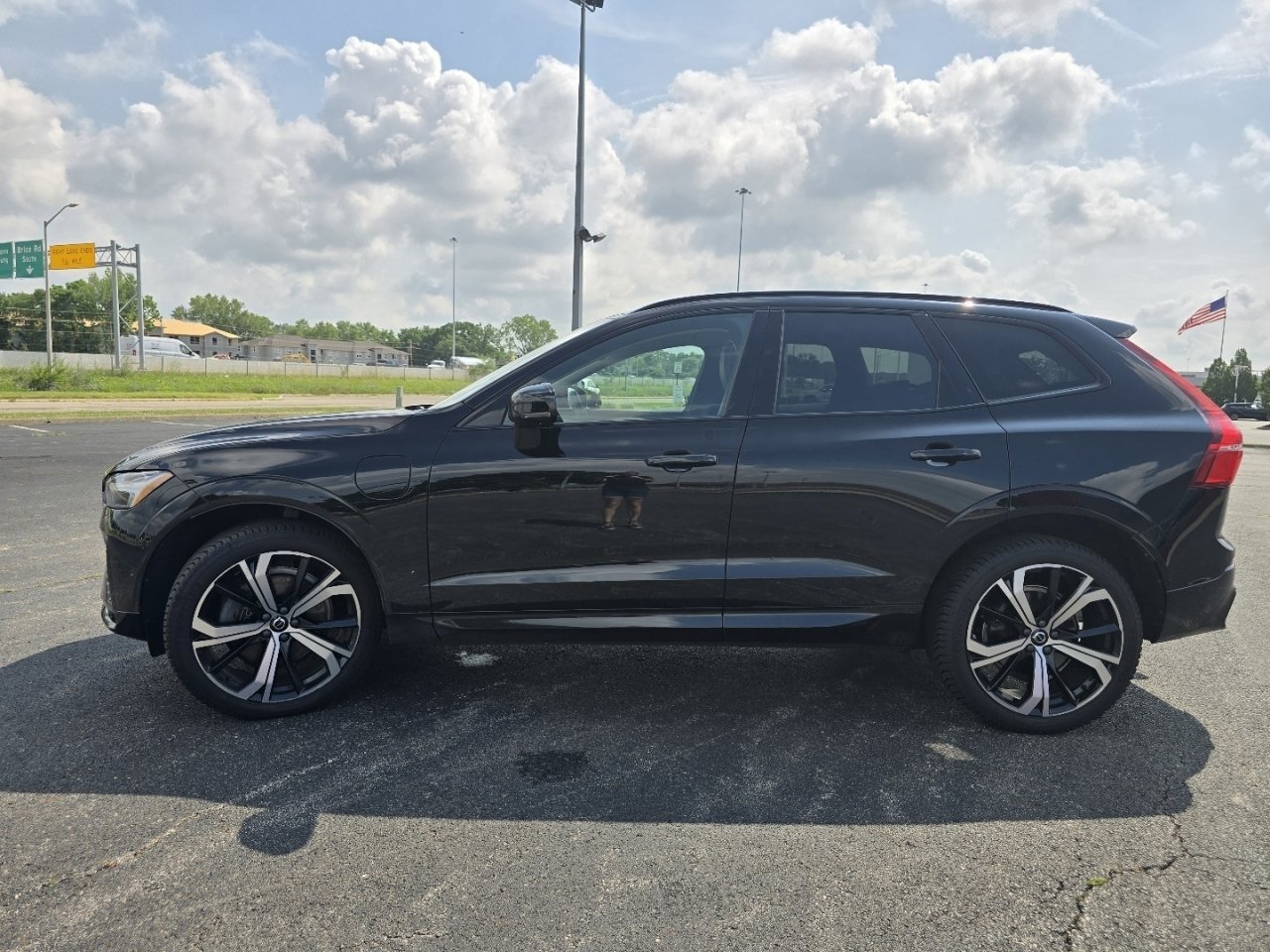 Used 2023 Volvo XC60 T8 Ultimate AWD/4WD image 13