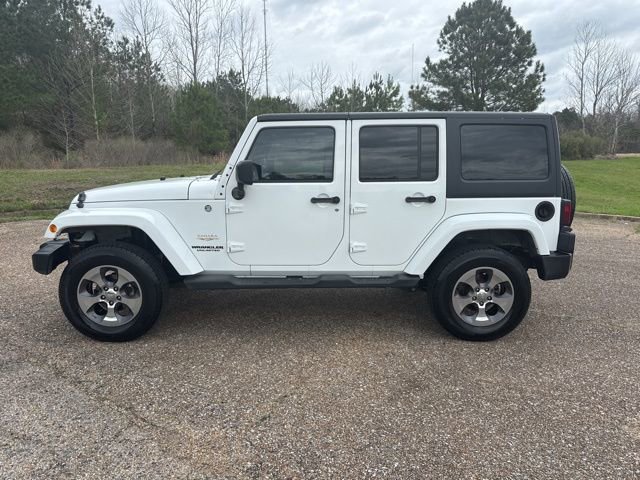 Used 2012 Jeep Wrangler Unlimited Sahara w/ Connectivity Group image 5