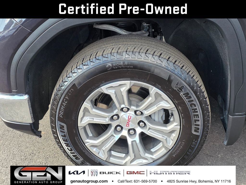 Certified 2025 GMC Sierra 1500 SLT image 12