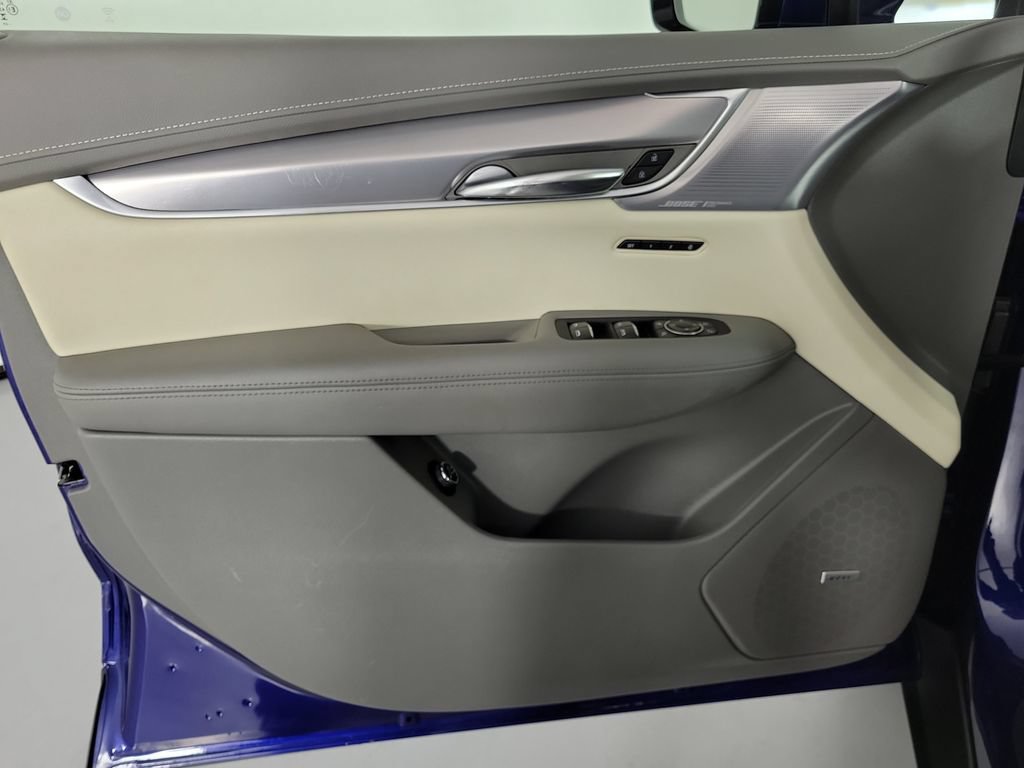 Used 2024 Cadillac XT5 Premium Luxury FWD image 19