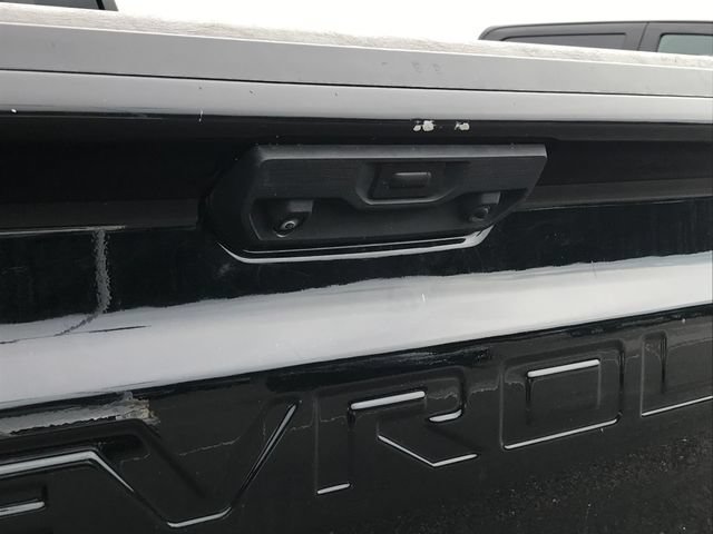 Used 2022 Chevrolet Silverado 1500 Custom Trail Boss w/ Midnight Edition AWD/4WD image 29