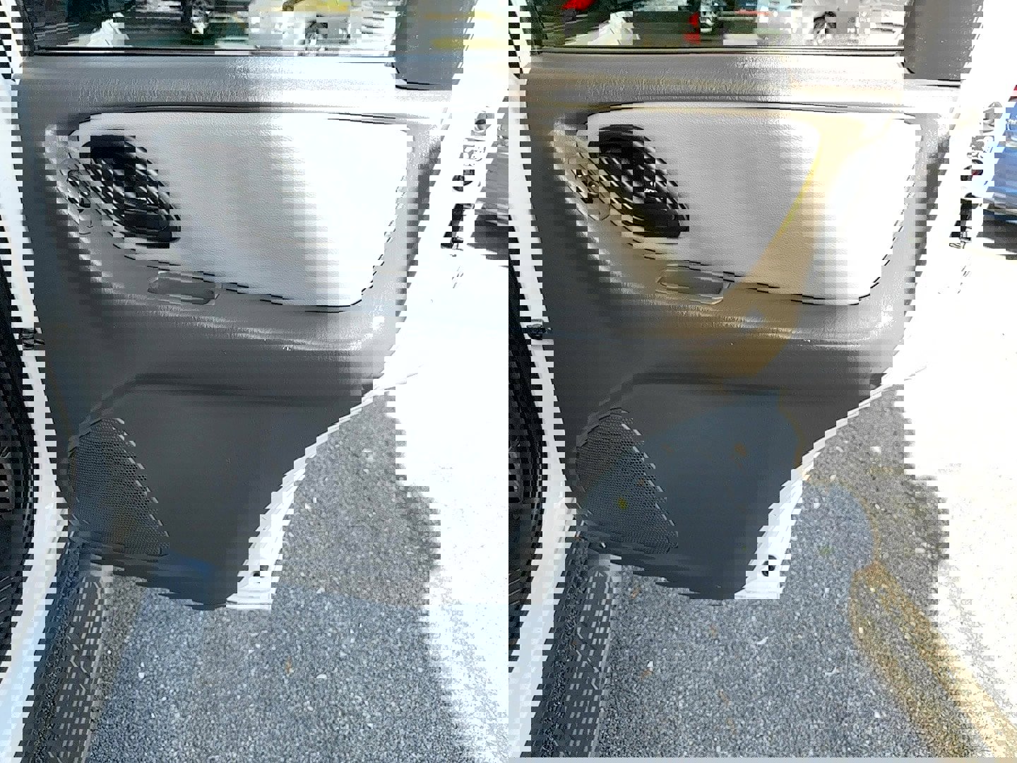 Used 2005 Ford Escape XLT image 21