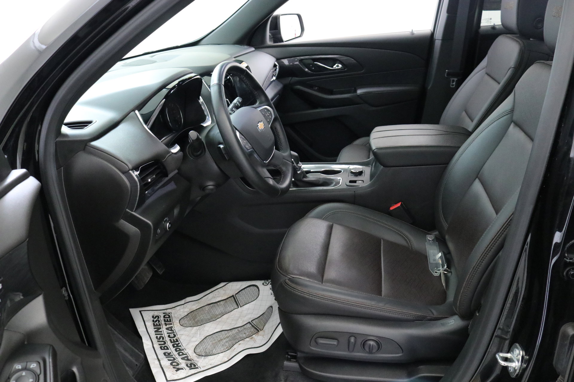 Certified 2023 Chevrolet Traverse High Country image 24