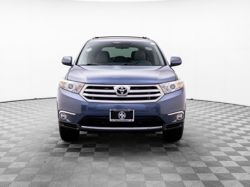 Used 2012 Toyota Highlander FWD w/ Tech Pkg image 10