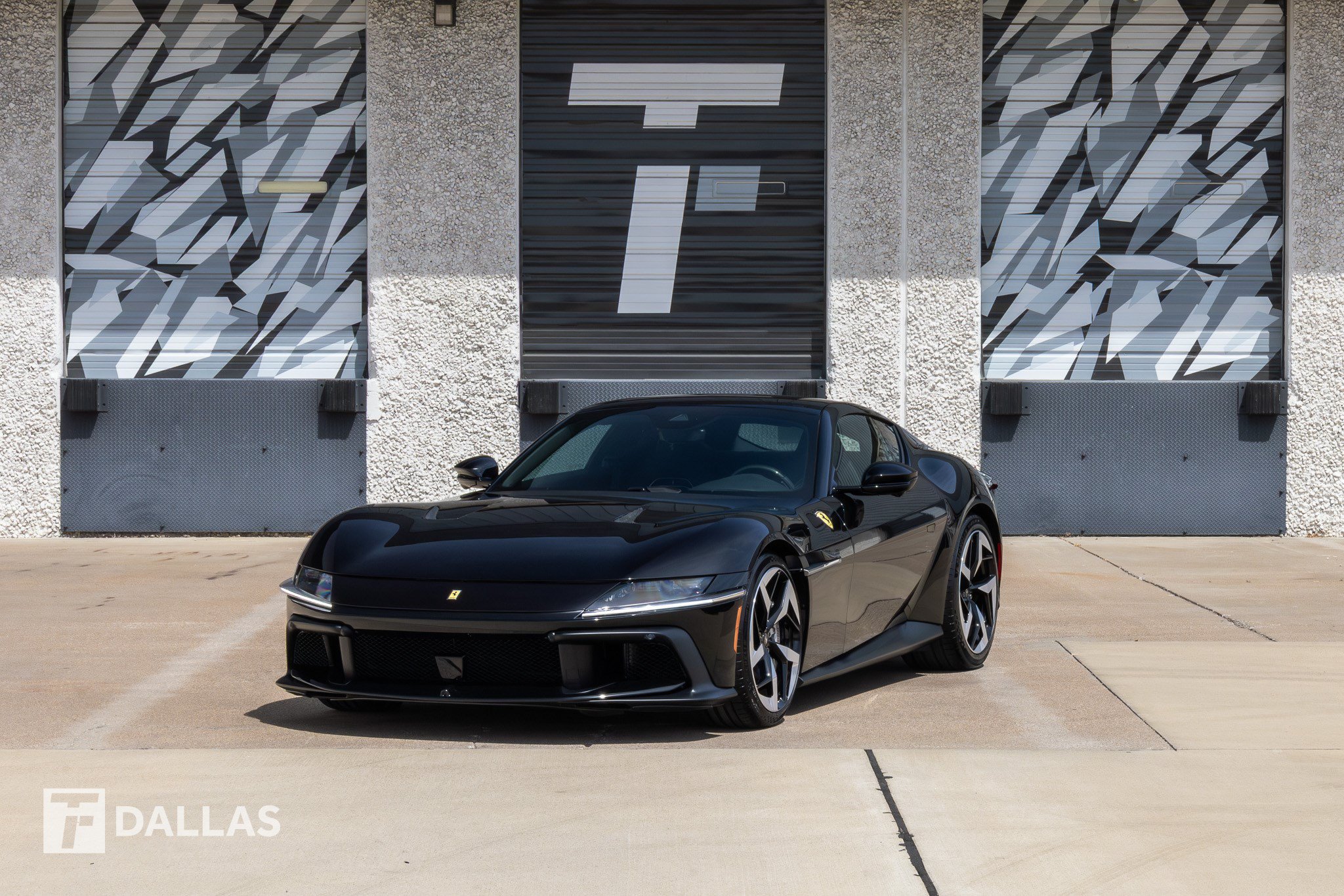 Used 2025 Ferrari 12Cilindri RWD image 6