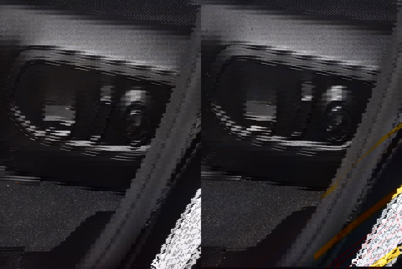 Used 2023 Jeep Grand Cherokee Limited w/ Luxury Tech Group II image 35