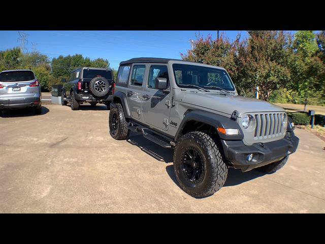 Used 2023 Jeep Wrangler Unlimited Sport AWD/4WD image 2