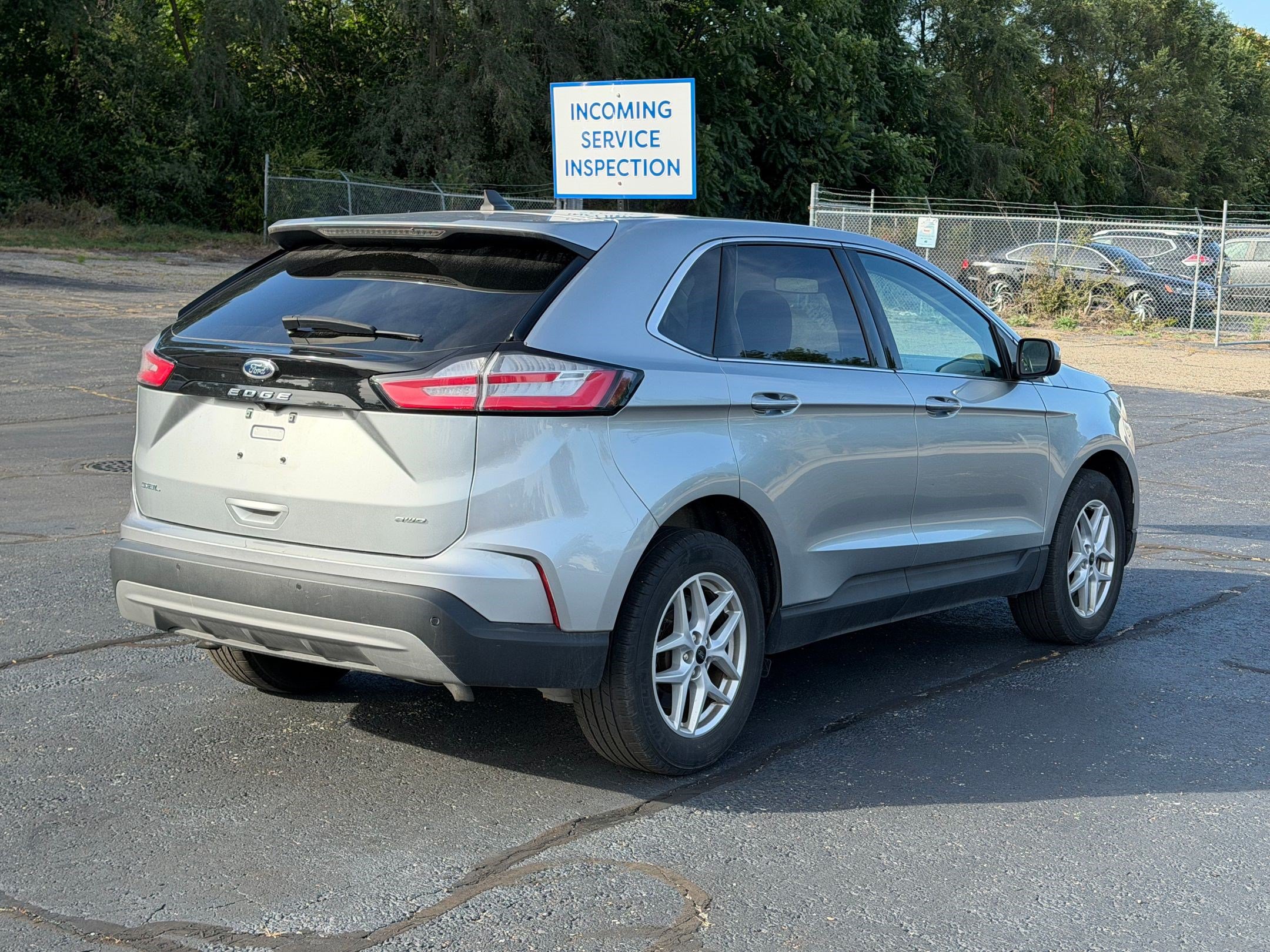 Used 2024 Ford Edge SEL w/ Convenience Package AWD/4WD image 7