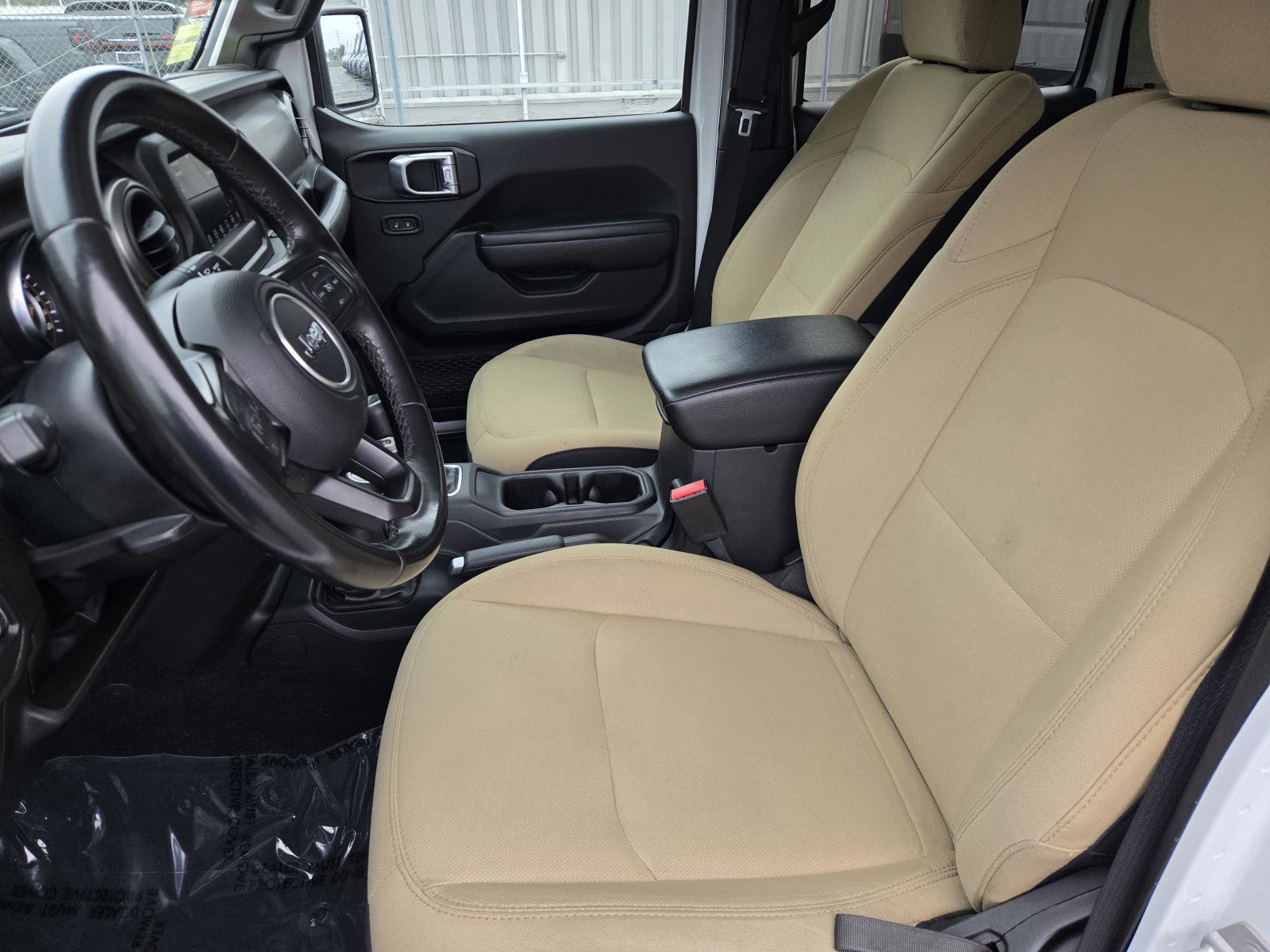 Certified 2022 Jeep Gladiator Sport AWD/4WD image 21
