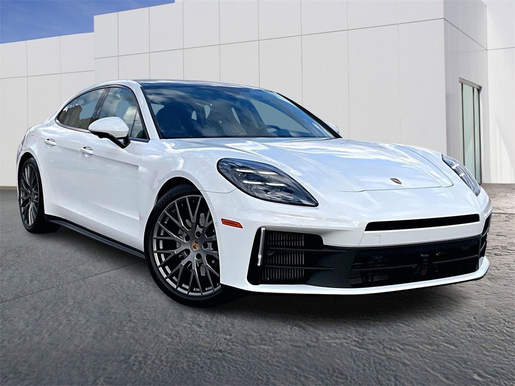 Used 2025 Porsche Panamera 4 image 9
