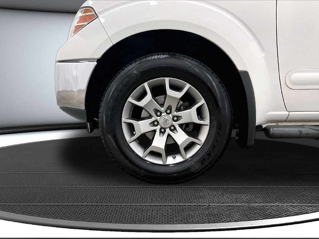 Used 2019 Nissan Frontier SL AWD/4WD image 33