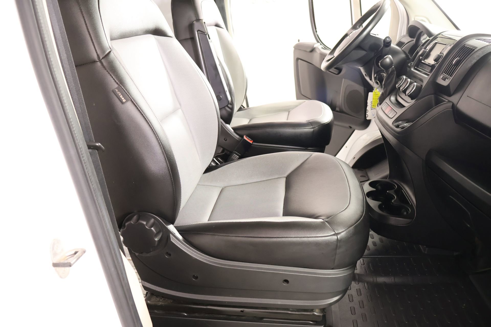Used 2020 RAM ProMaster 1500 FWD image 11
