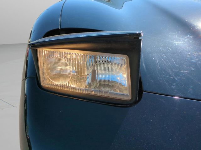 Used 2003 Chevrolet Corvette Convertible w/ Preferred Equipment Group1 image 10