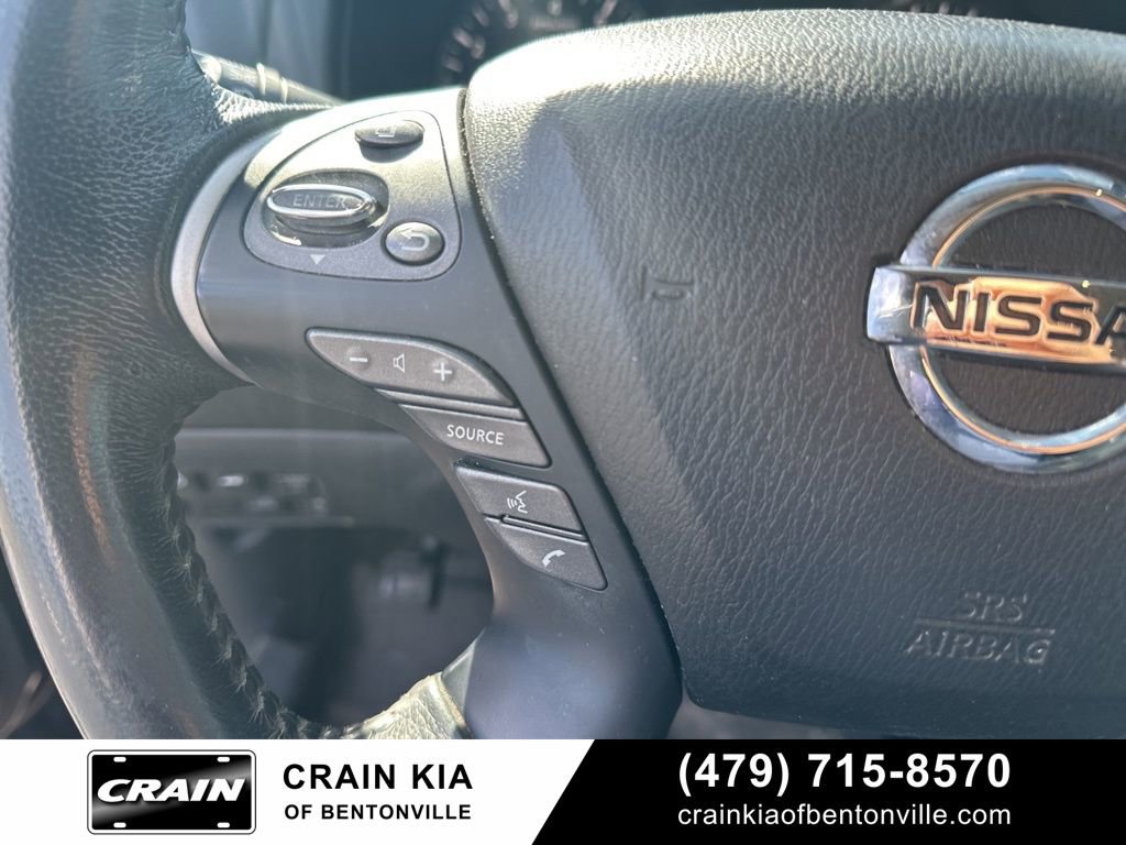 Used 2017 Nissan Pathfinder SL AWD/4WD image 20