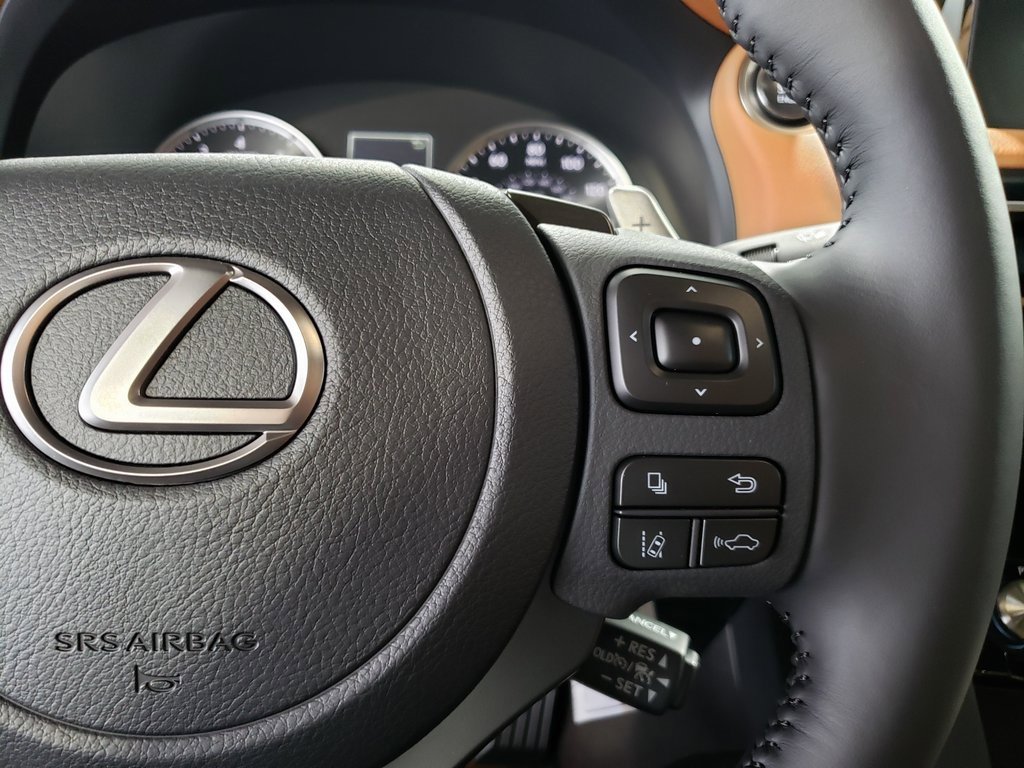 New 2025 Lexus IS 300 image 17
