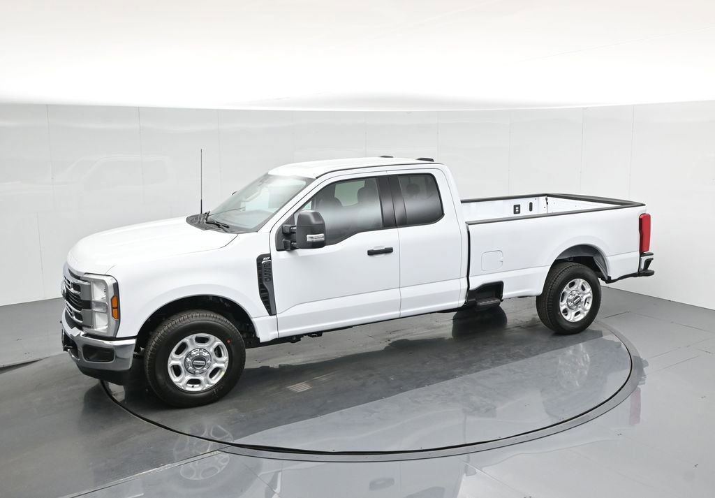 New 2026 Ford F250 XLT image 40