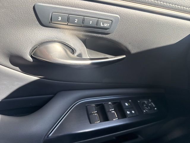 Used 2021 Lexus ES 250 w/ Premium Package image 20